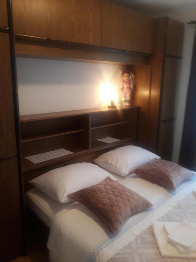Apartman Lana Kijevo المظهر الخارجي الصورة