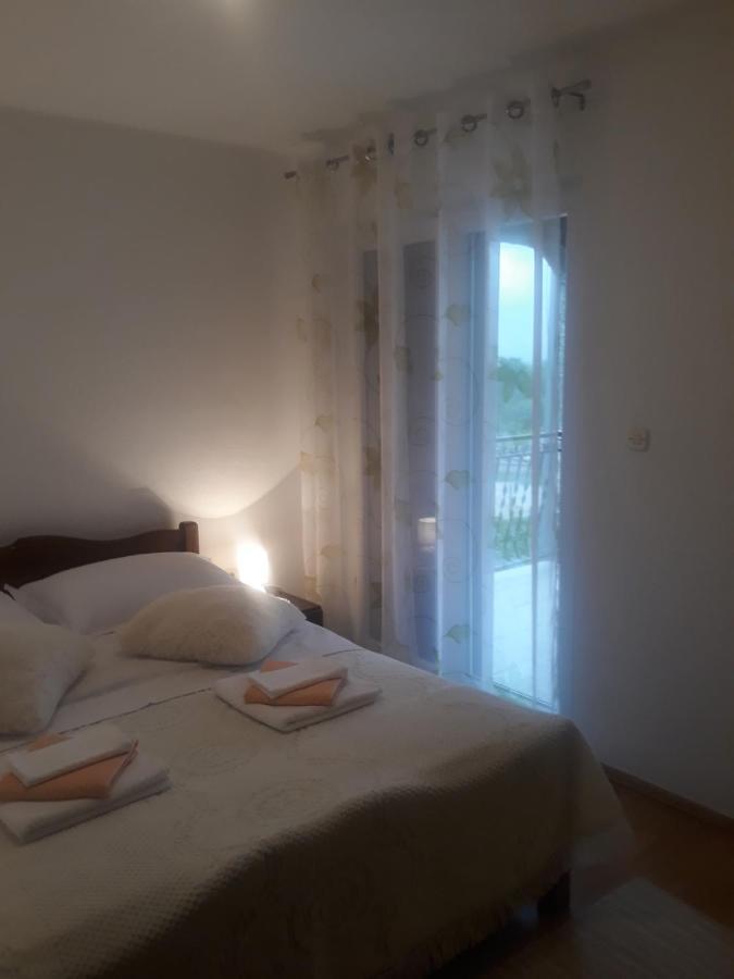 Apartman Lana Kijevo المظهر الخارجي الصورة