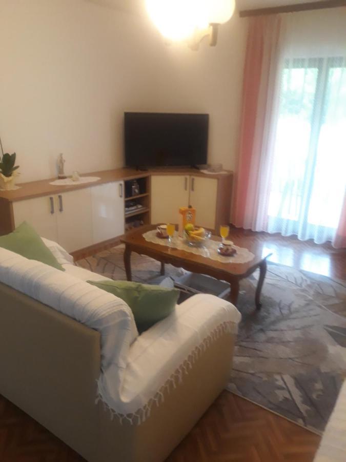 Apartman Lana Kijevo المظهر الخارجي الصورة