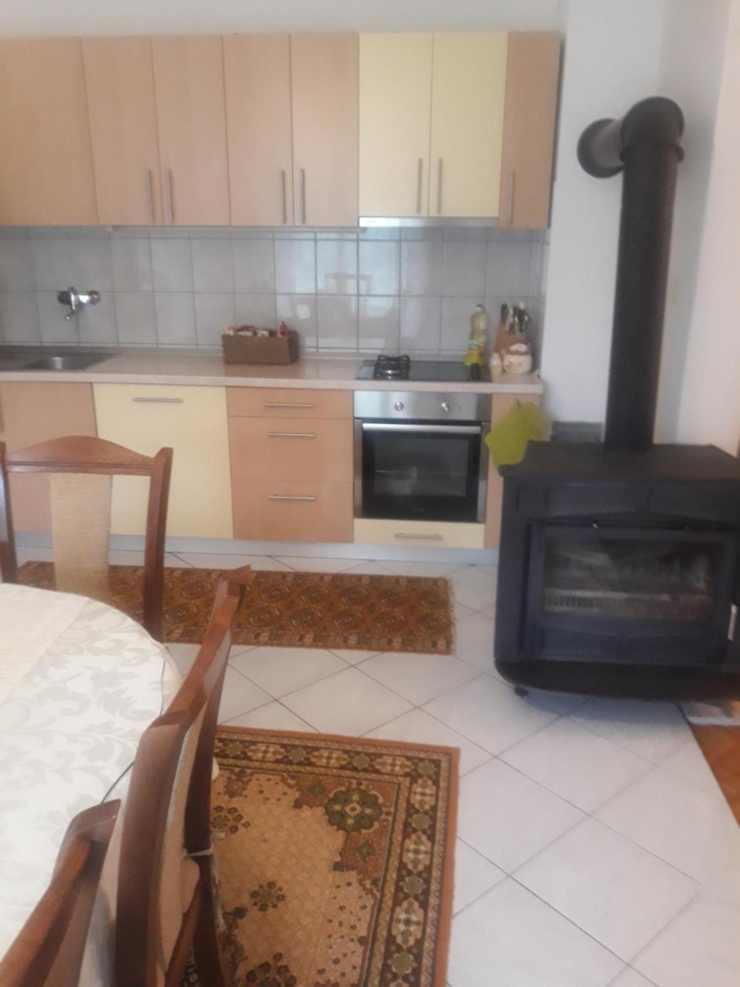 Apartman Lana Kijevo المظهر الخارجي الصورة